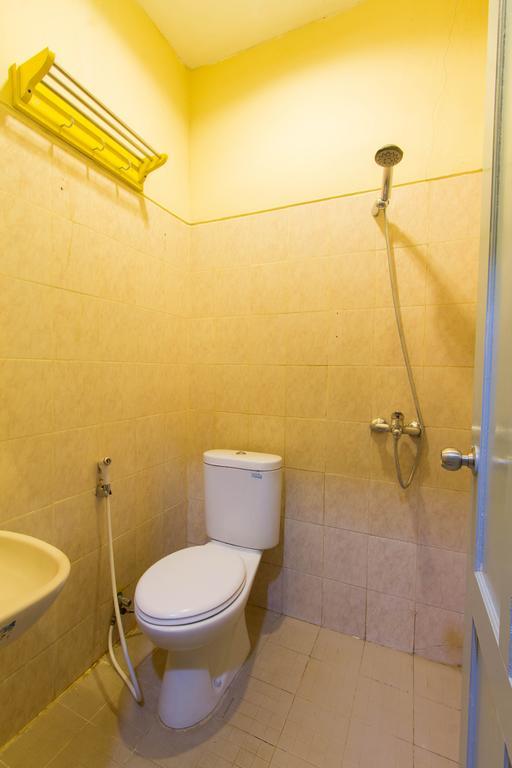 Wijaya Imperial Hotel Baturetno Kamer foto